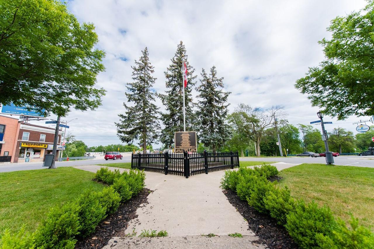 Niagara Parkway Court Motel Экстерьер фото