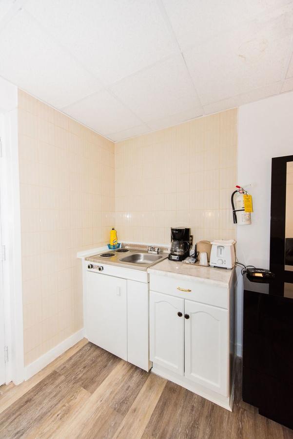 Niagara Parkway Court Motel Экстерьер фото