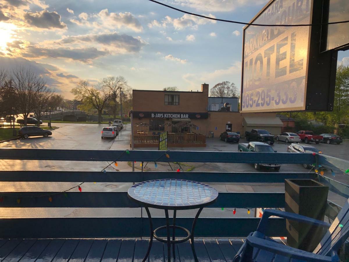 Niagara Parkway Court Motel Экстерьер фото